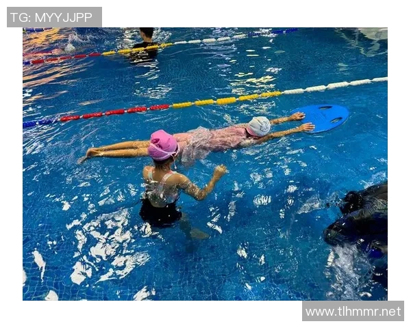 自由泳心理准备的重要性与技巧:如何通过心态调整提升泳池表现 自由泳心理准备的重要性与技巧:如何通过心态调整提升泳池表现